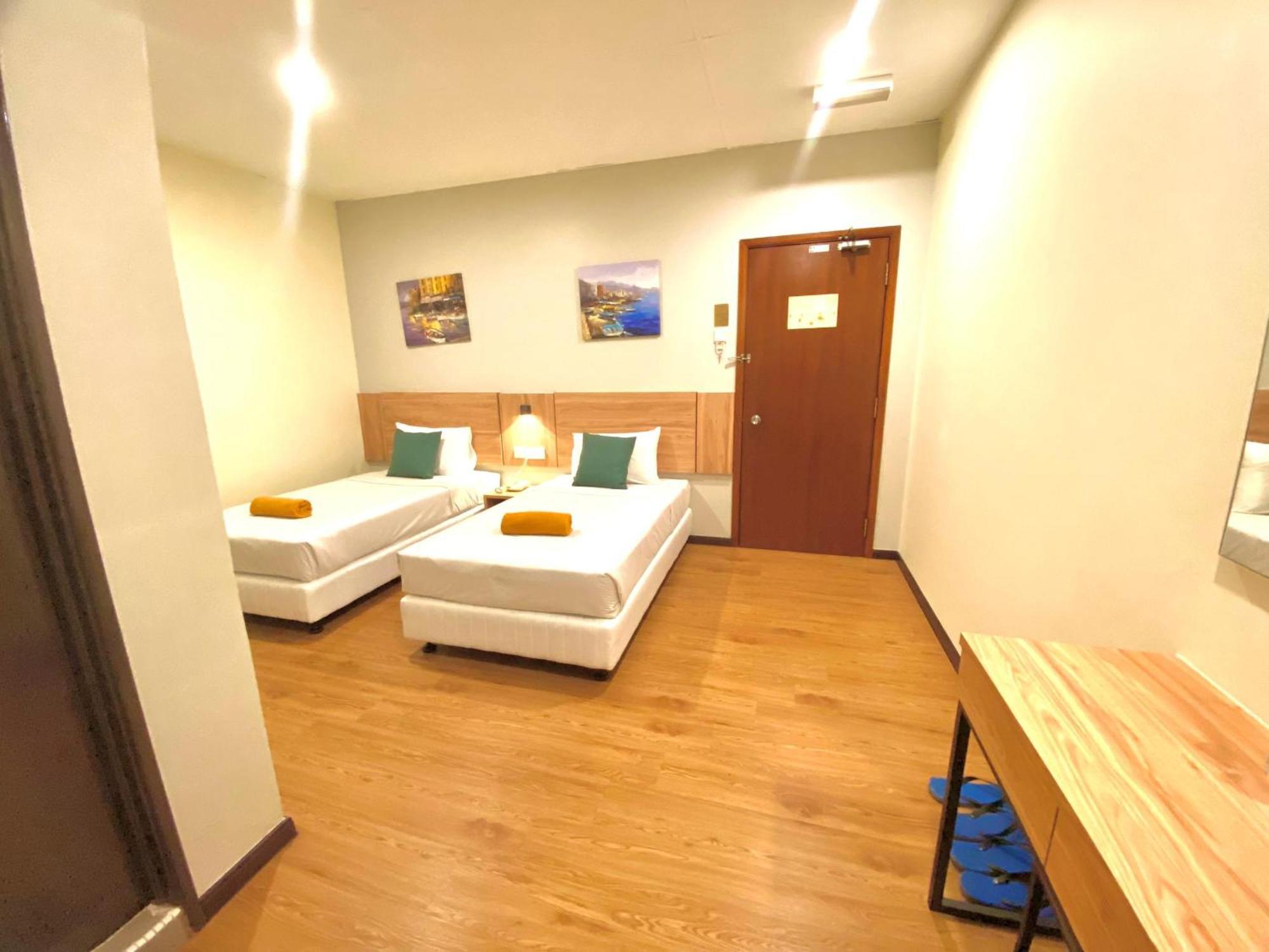 Northern Lodge Hotel スンガイ・プタニ エクステリア 写真
